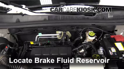 2014 Buick Encore 1.4L 4 Cyl. Turbo Líquido de frenos Controlar nivel de líquido